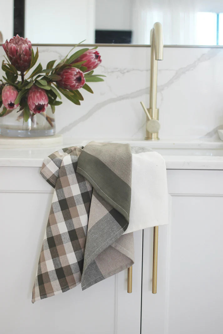 Raine & Humble | Giant Check Tea Towel
