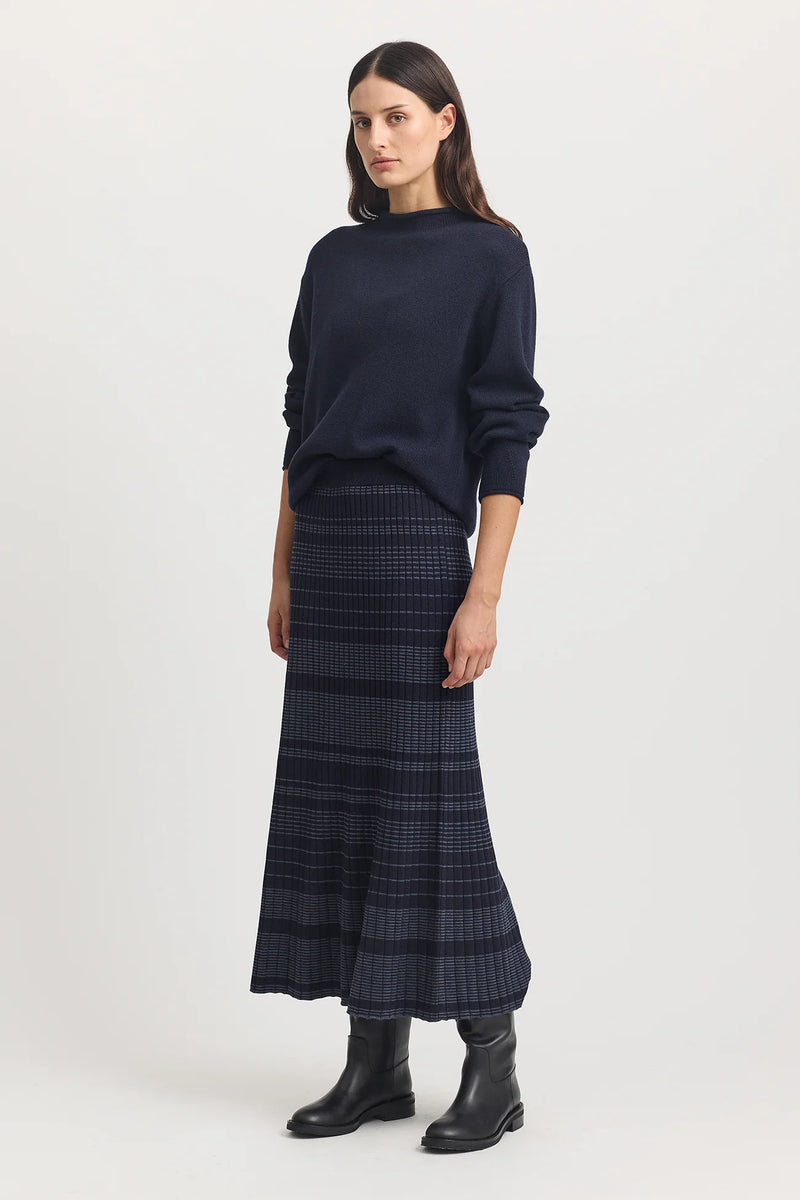 Toorallie Relaxed Mock Neck | Navy