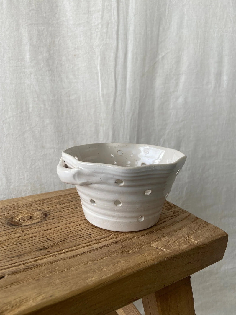 Magnolia Lane Ceramics | Berry Bowl