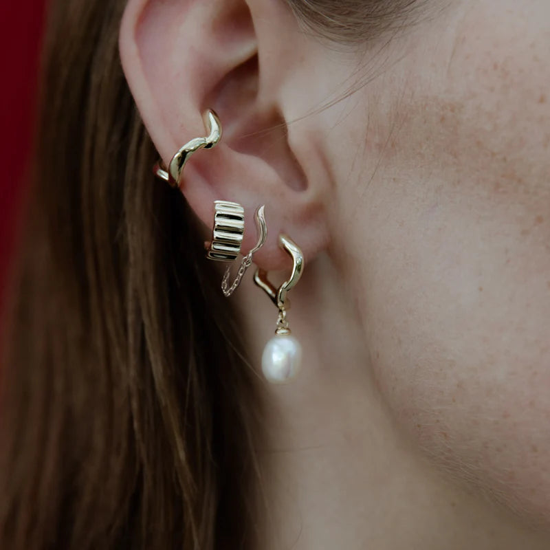 F+H Studios | Wave Chain Studs