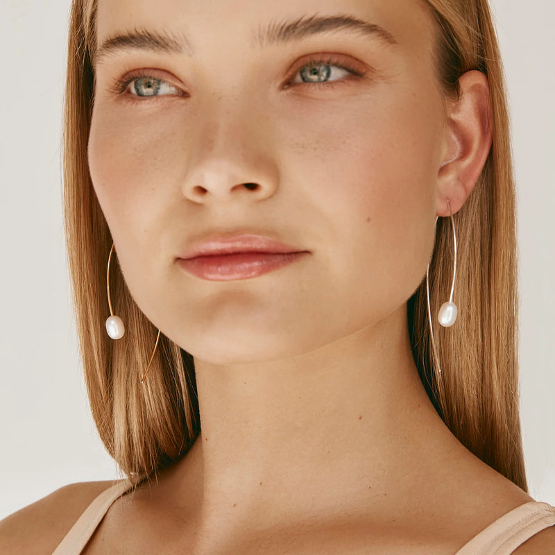 Fairley | Silver Pearl Curve Earrings