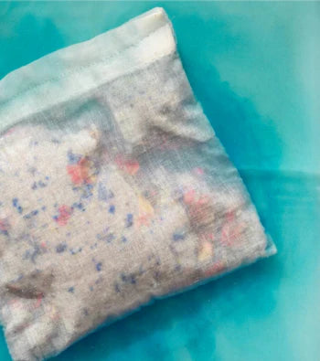 Stray Willow | Bath Pocket - Wild Fields