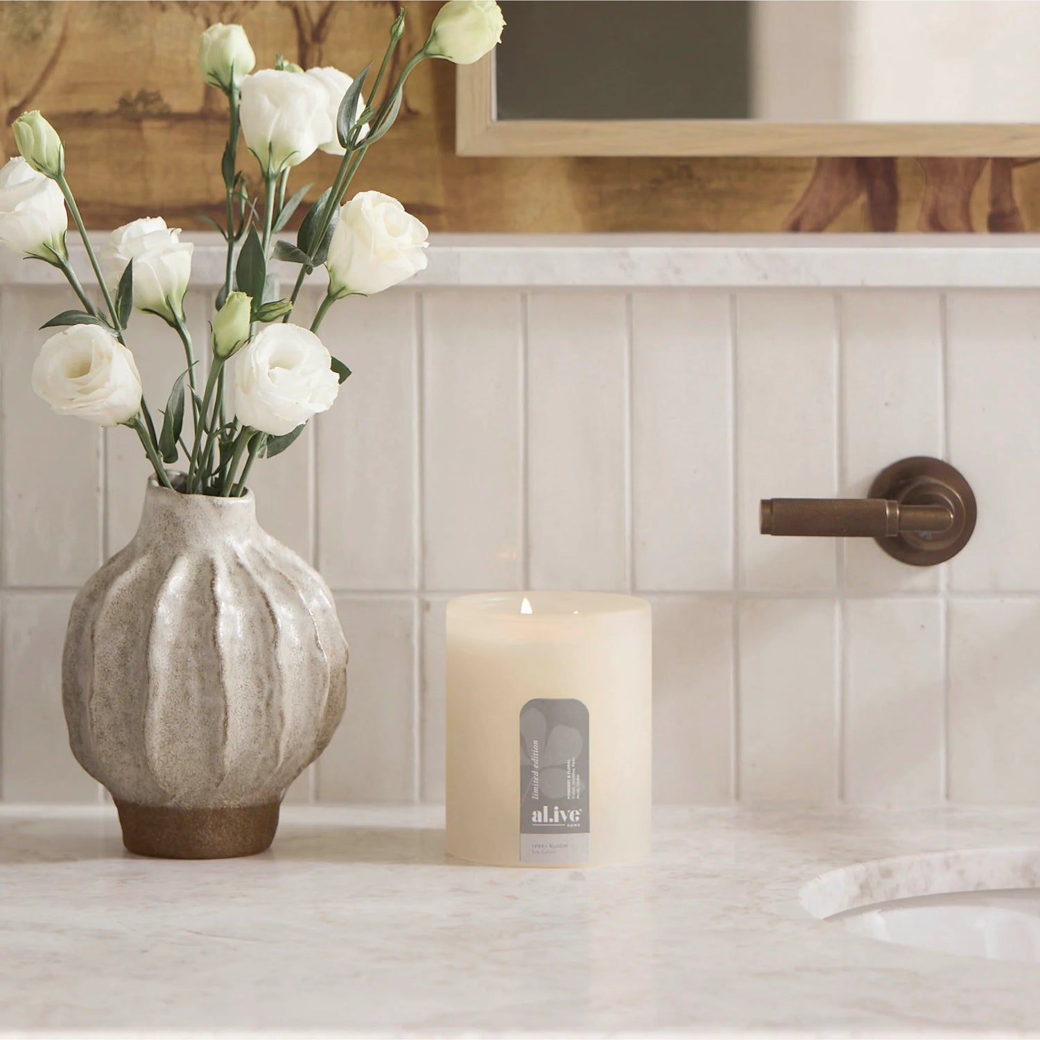 Al.ive Home Soy Candle | Ivory Bloom