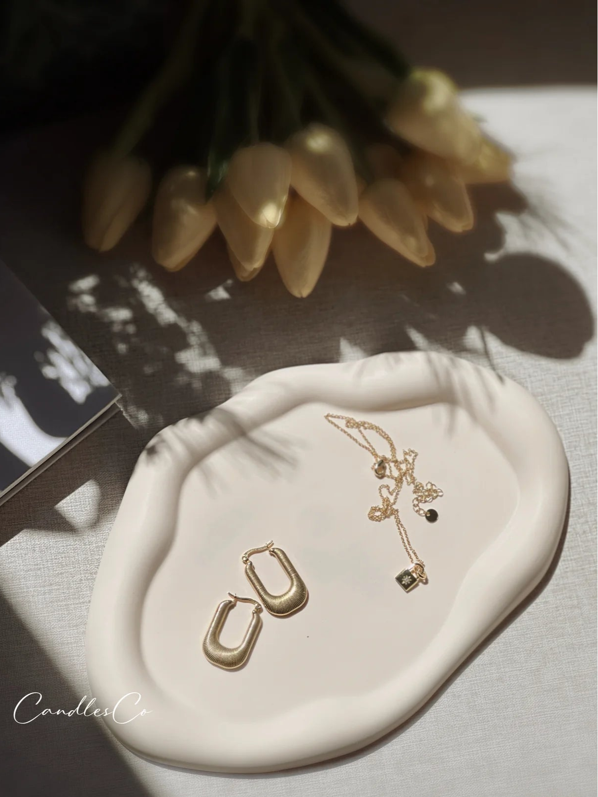 Cloud Tray | White