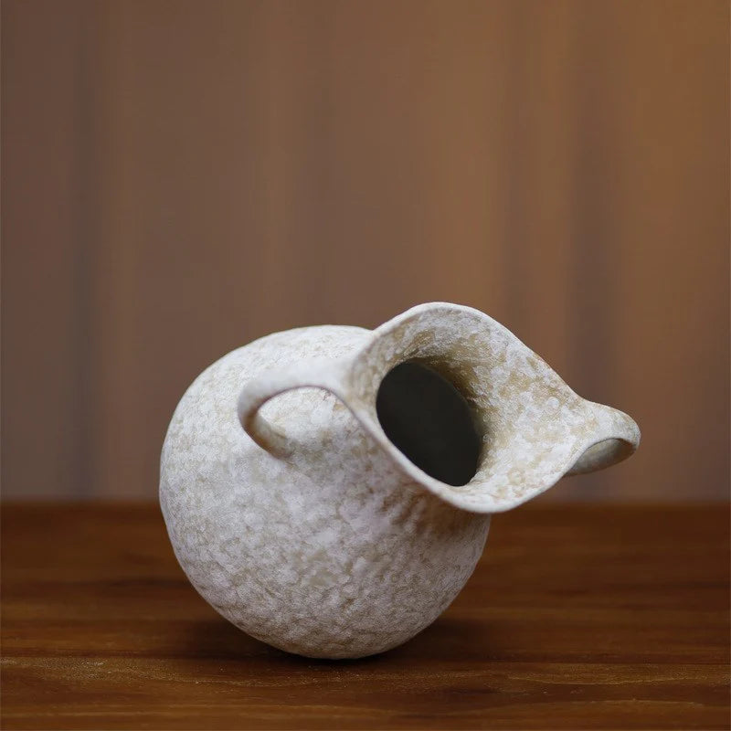 Eiryn Handled Ceramic Vase | Soft Ivory