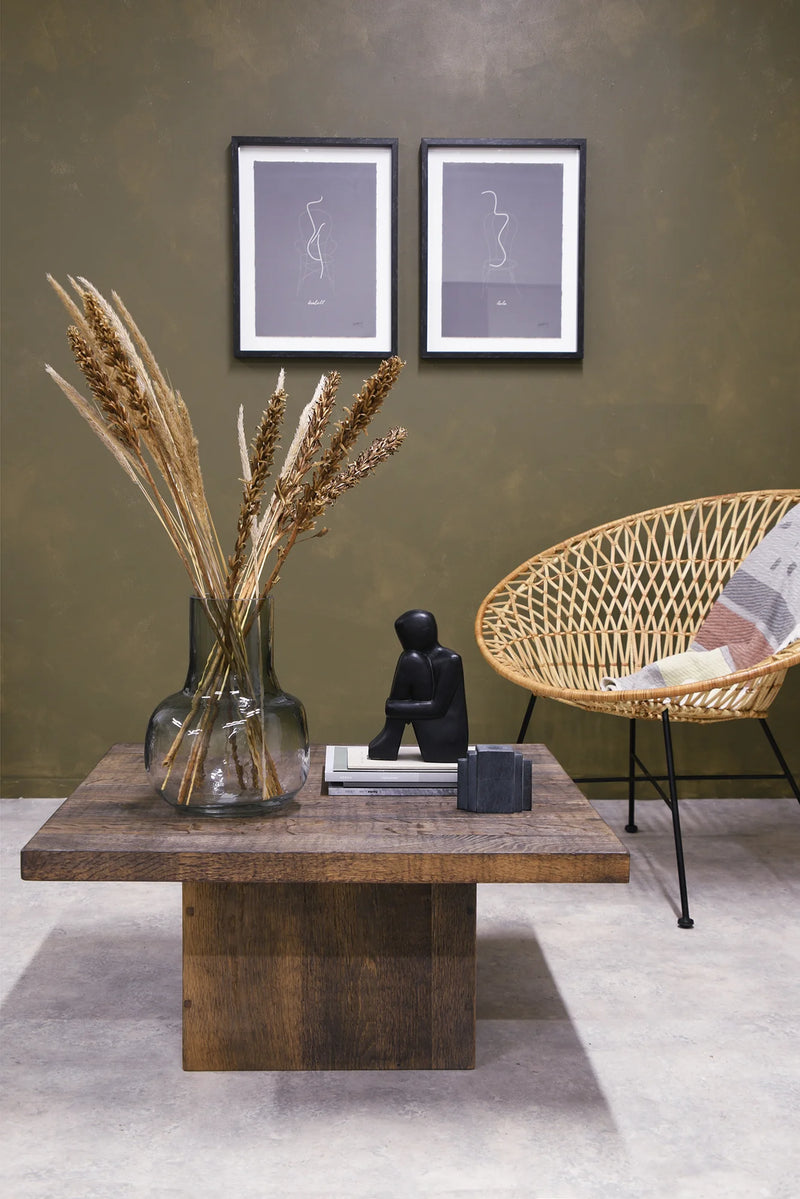 Wooden Sitting Figure | Black