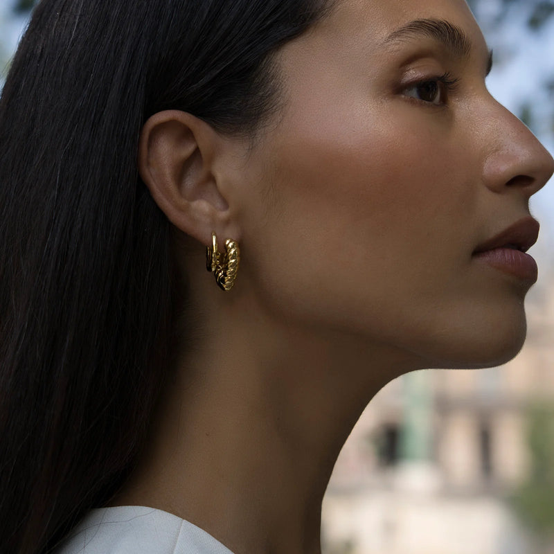 Fairley | Romance Hoops