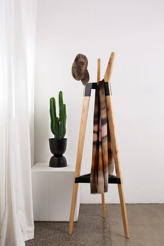 Garcia | Harry Coat Hanger