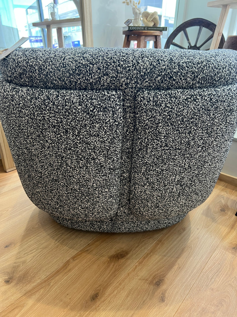 Canyon Swivel Chair