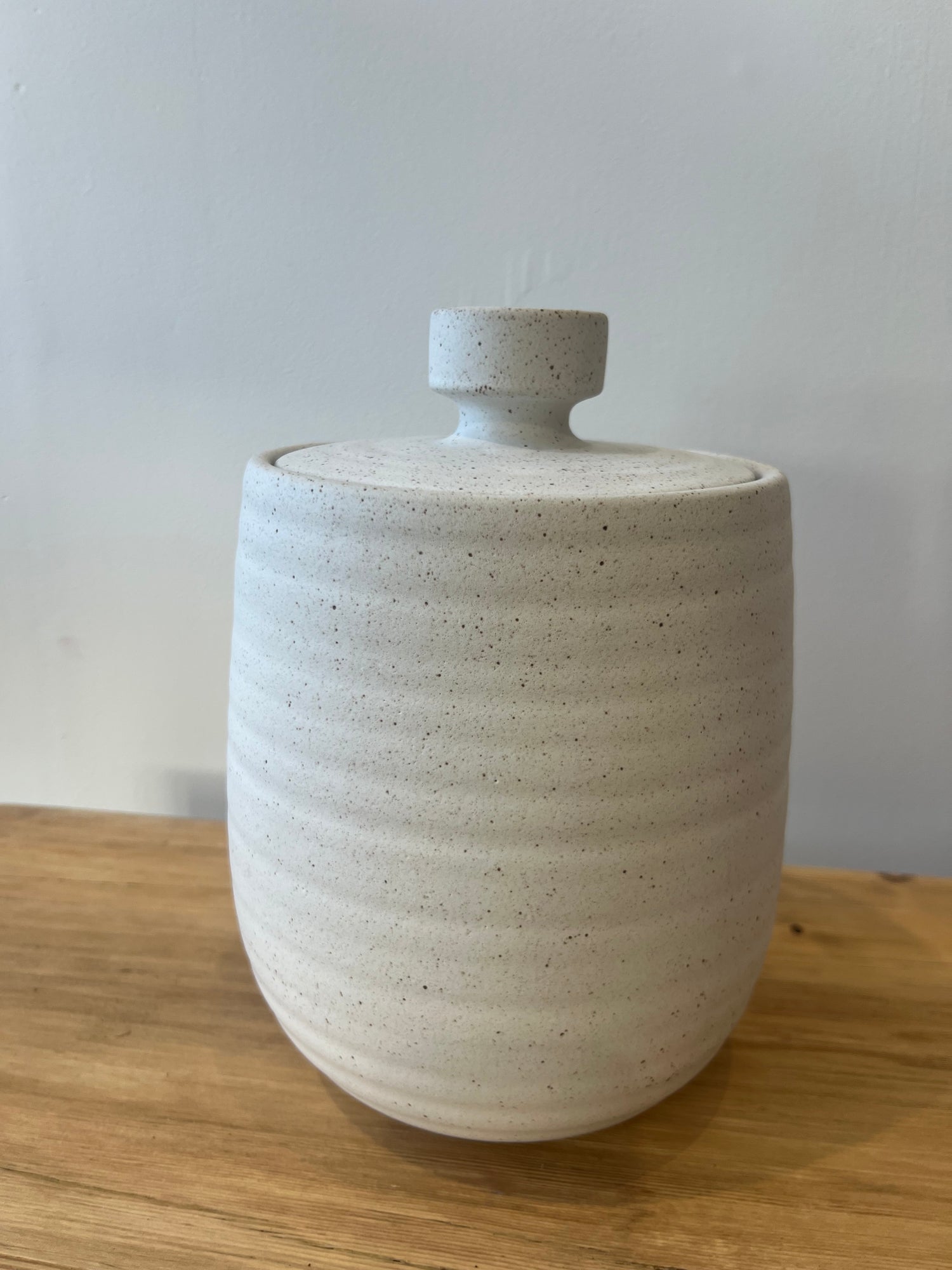 Zen Ceramic Canister | 29cm Sandy White