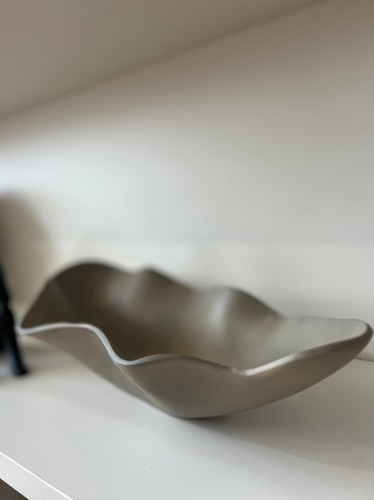 Kona Wavy Oval Dish | Grey