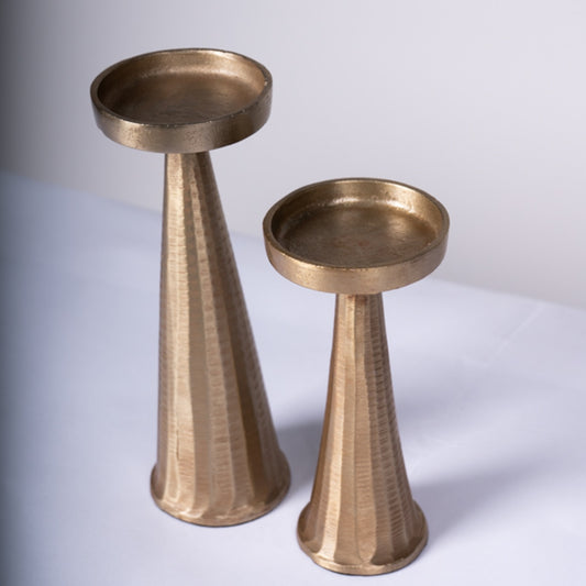 Le Monde Home | Pillar Candle Holder - Medium