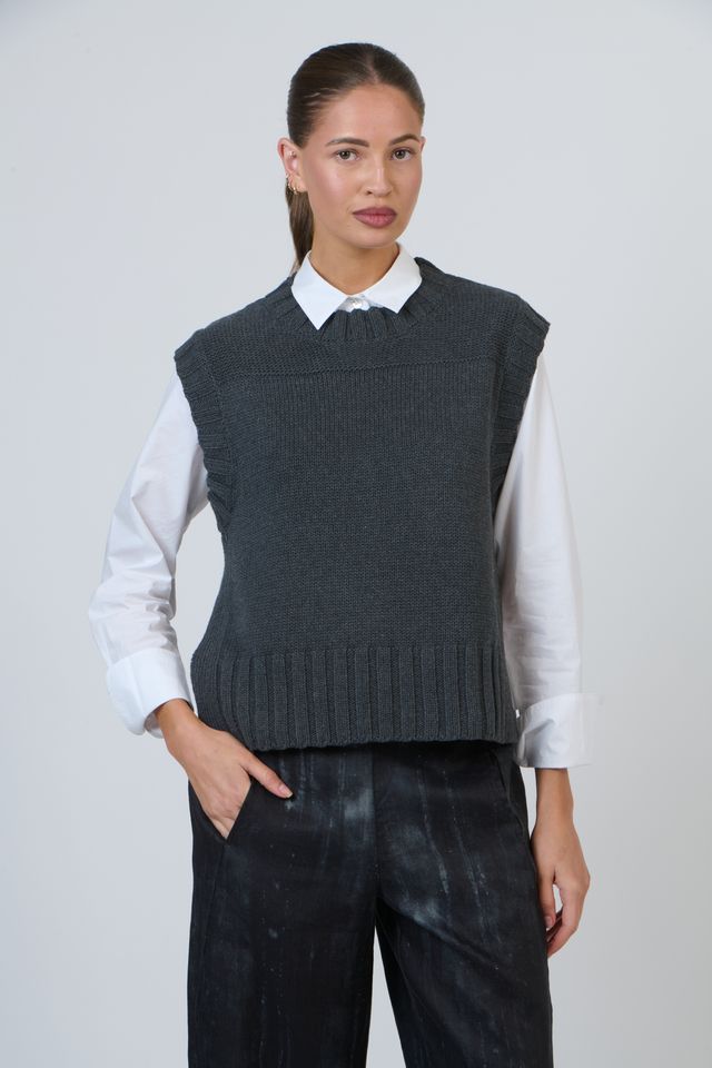 Naturals By OJ | Knit Vest - Coal