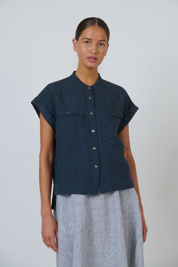 Naturals By O&J Linen Top | Gunsmoke 