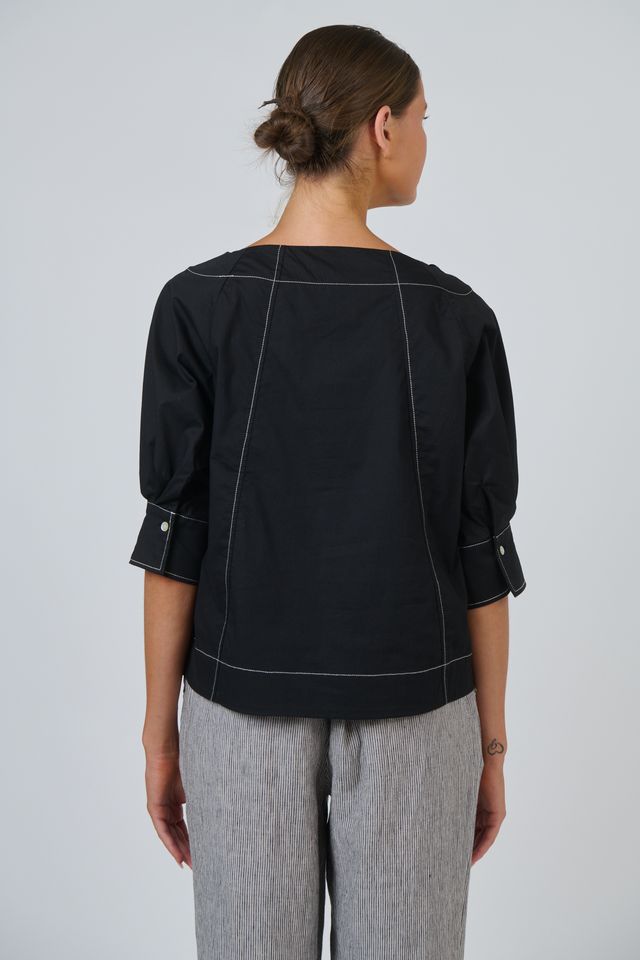 Naturals By O&J Poplin Top in Black