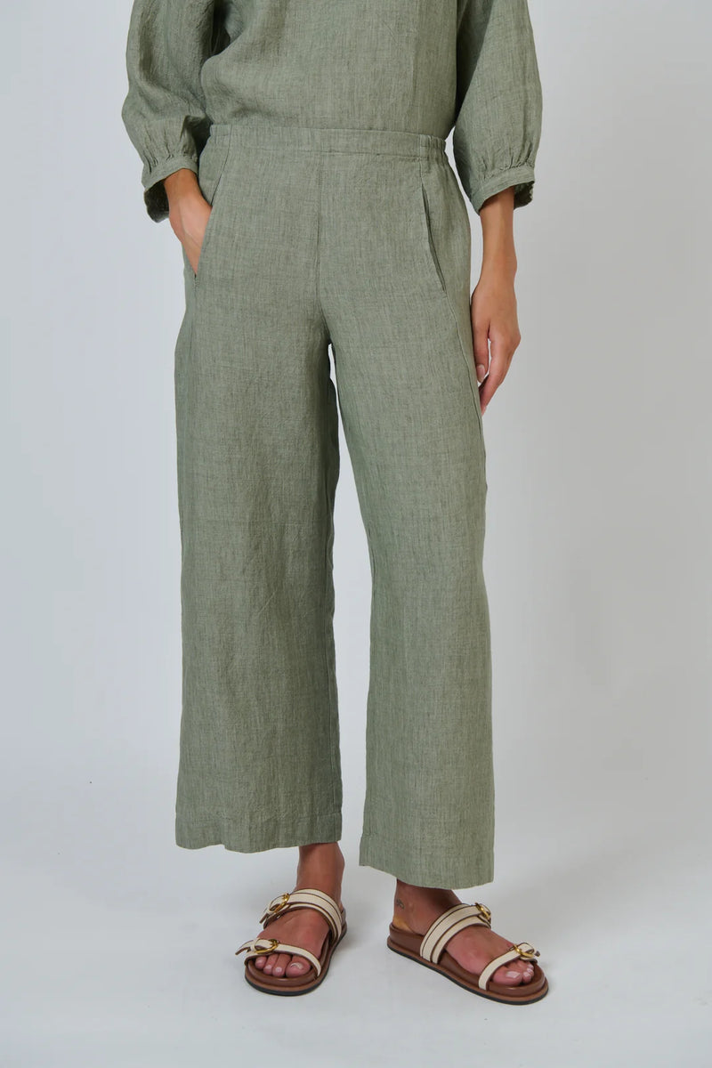 Naturals by O&J Linen Pant in Artichoke