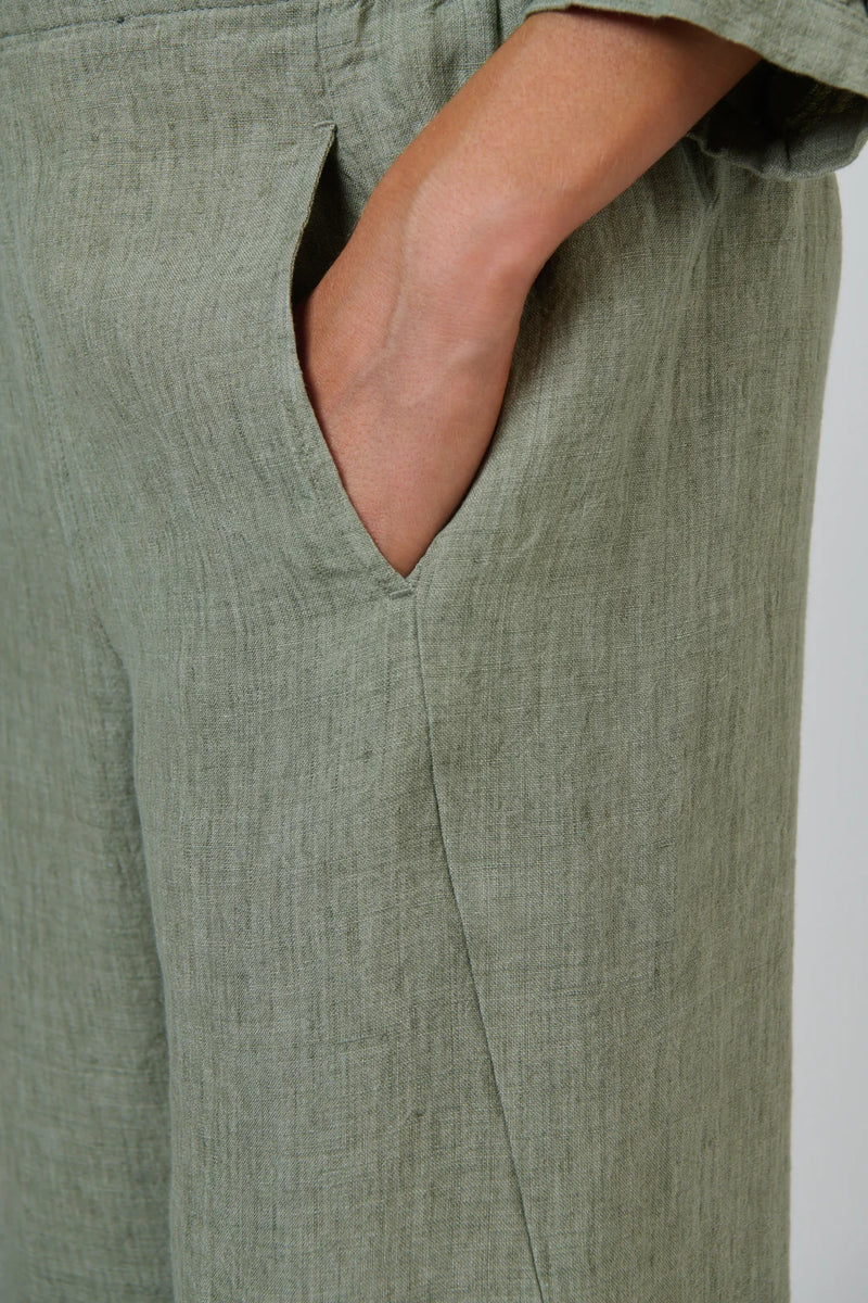 Naturals by O&J Linen Pant in Artichoke