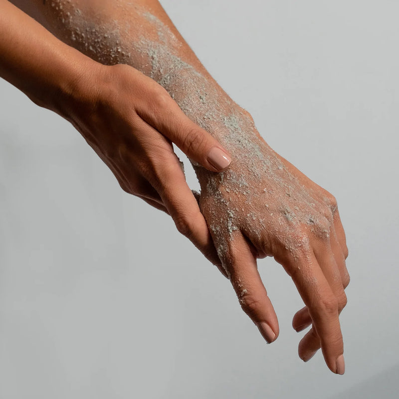 Stray Willow | Exfoliating Body Mask - Wild Fields
