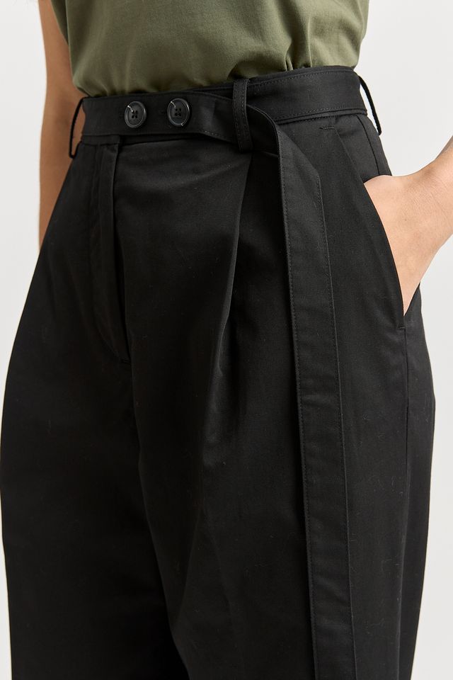 Toorallie Belted Cotton Pant | Black
