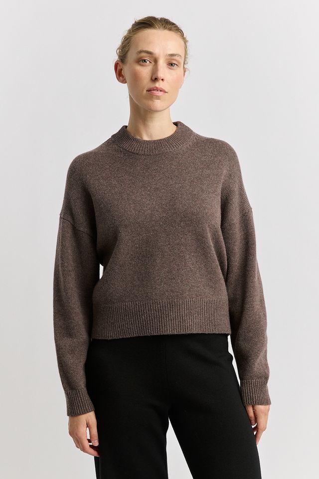 Toorallie Drop Shoulder Crew | Mocha
