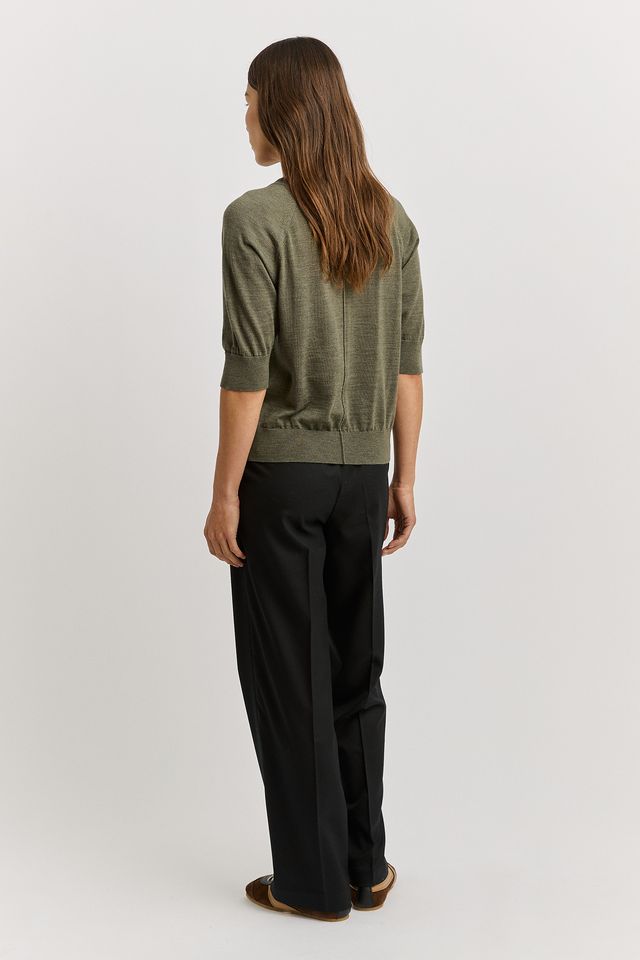 Toorallie Extrafine Raglan Sleeve Top | Kale