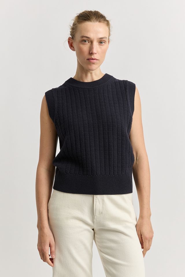 Toorallie Grid Knit Vest | Navy
