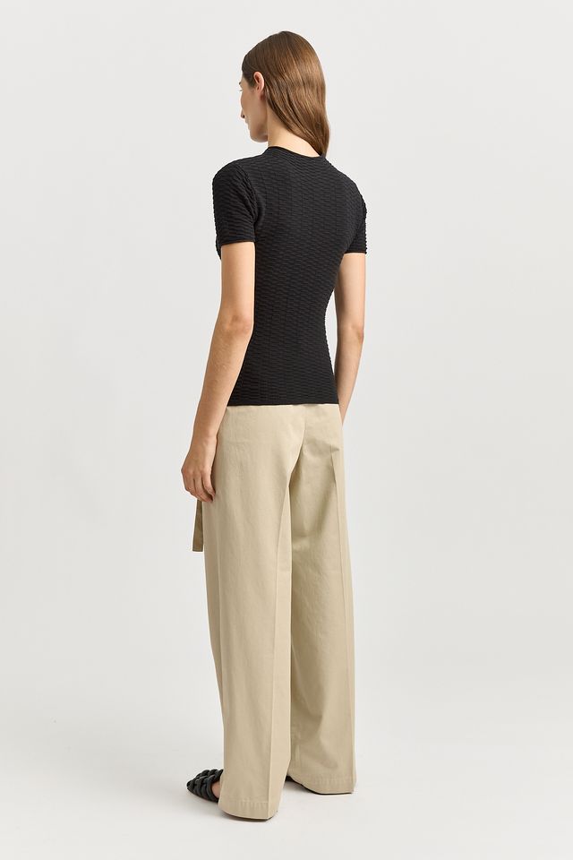 Toorallie Surface Stitch Top | Black