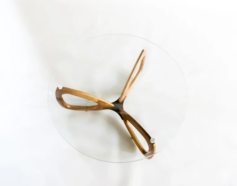 Capulet Home | Maddox Mid-Century Round Coffee Table