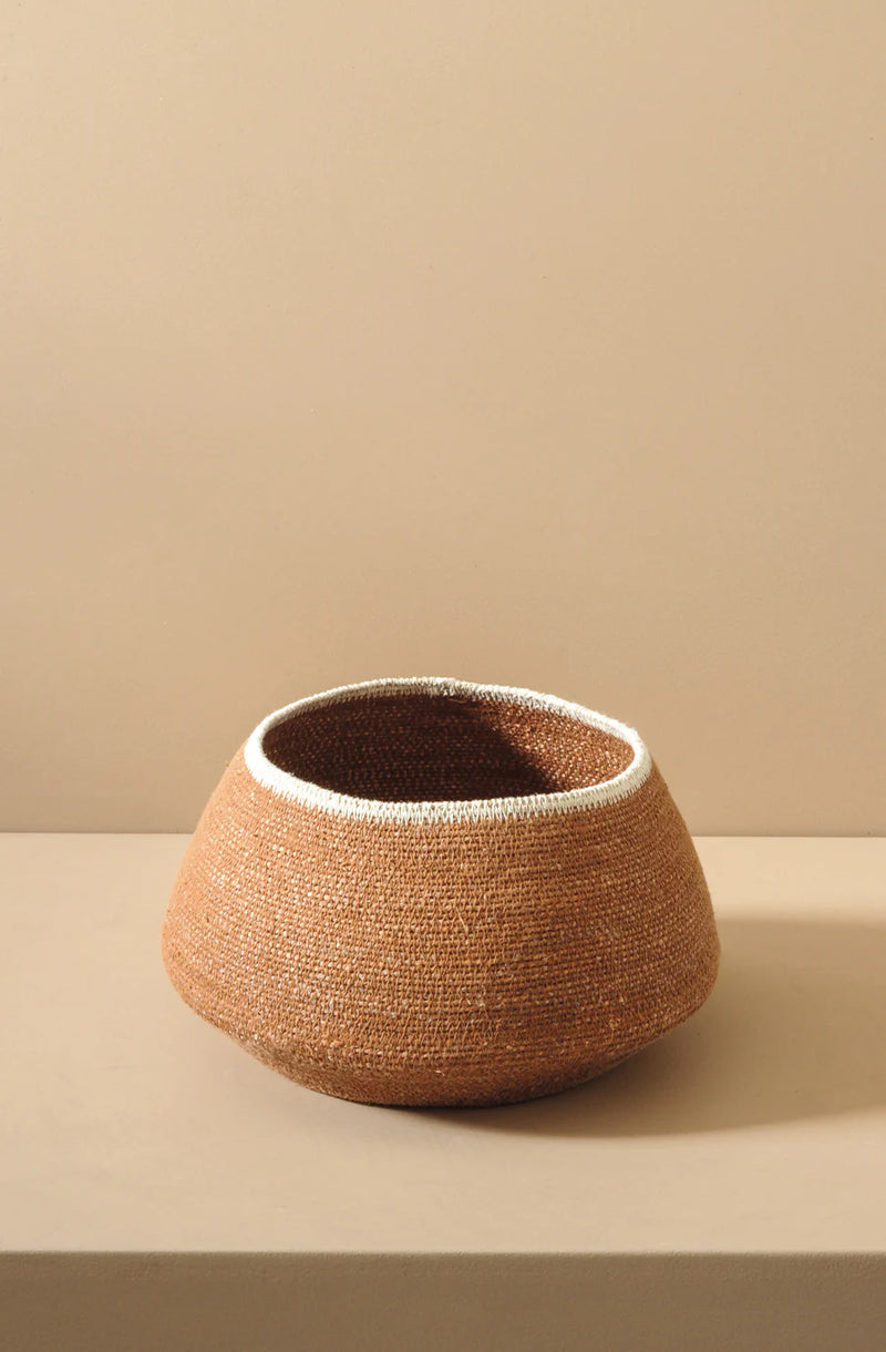 Sfera Black/Tan Basket - Small