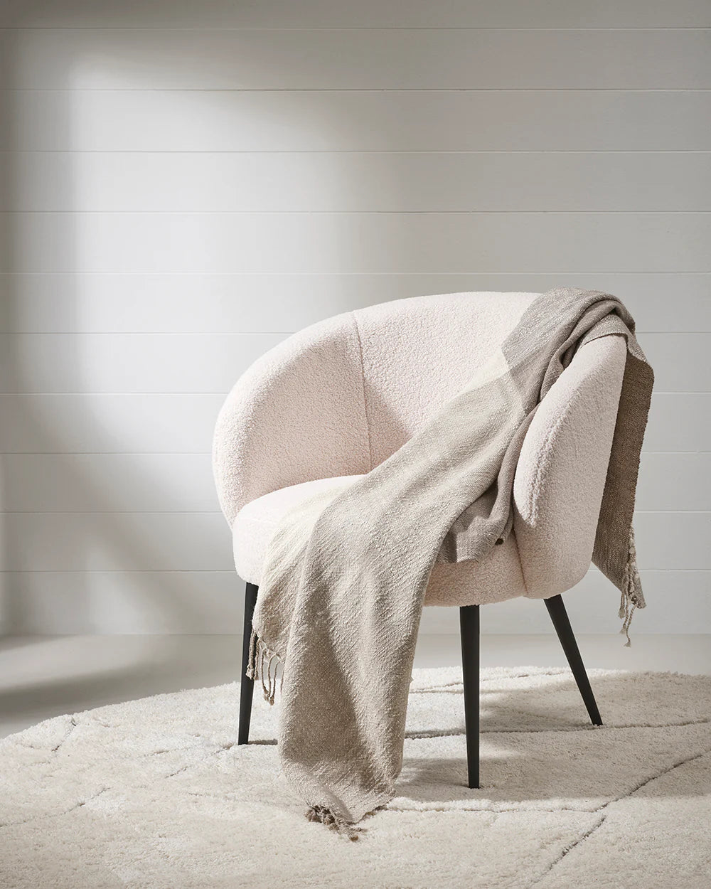 Varese Throw | Biscuit